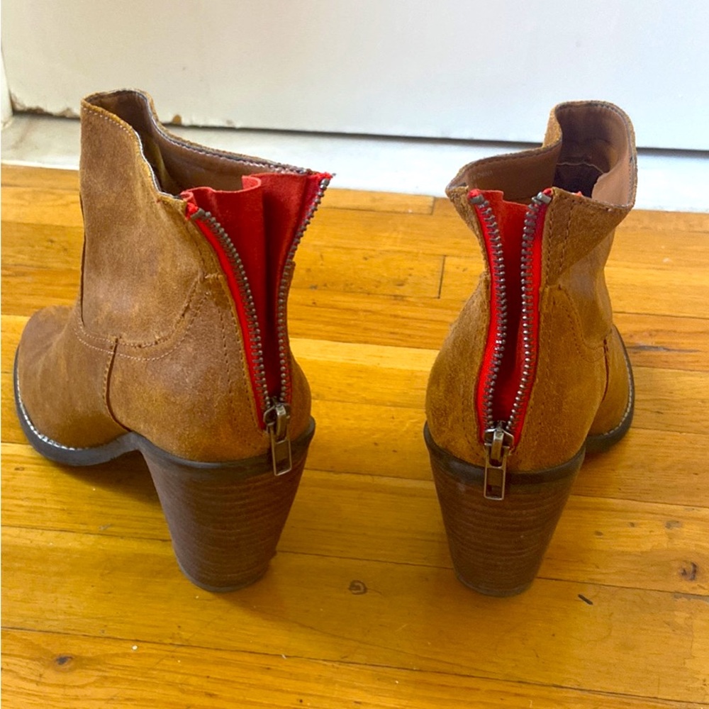 Dolce Vita - brown booties (women size 8)